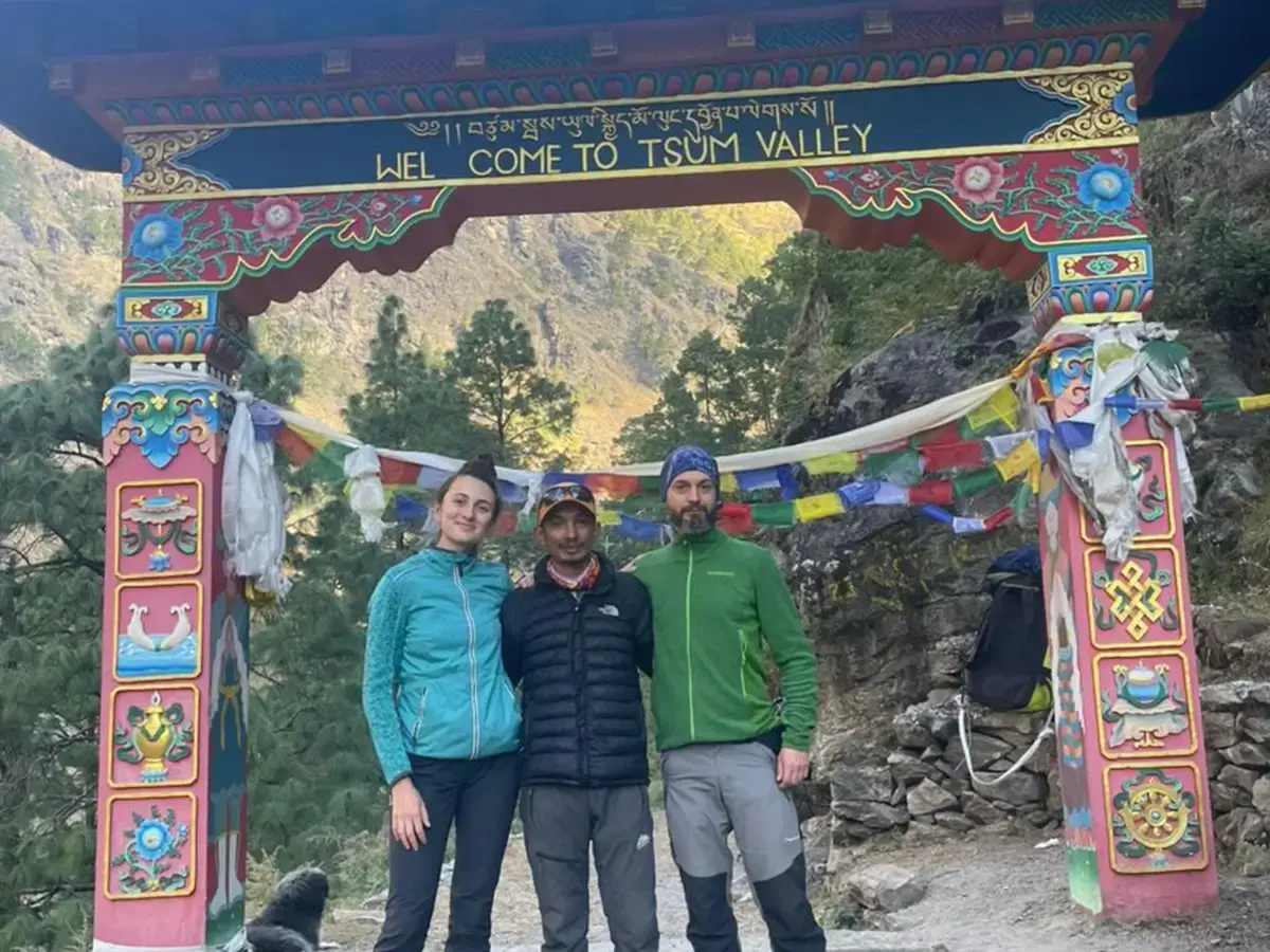 welcome gate to tsum valley